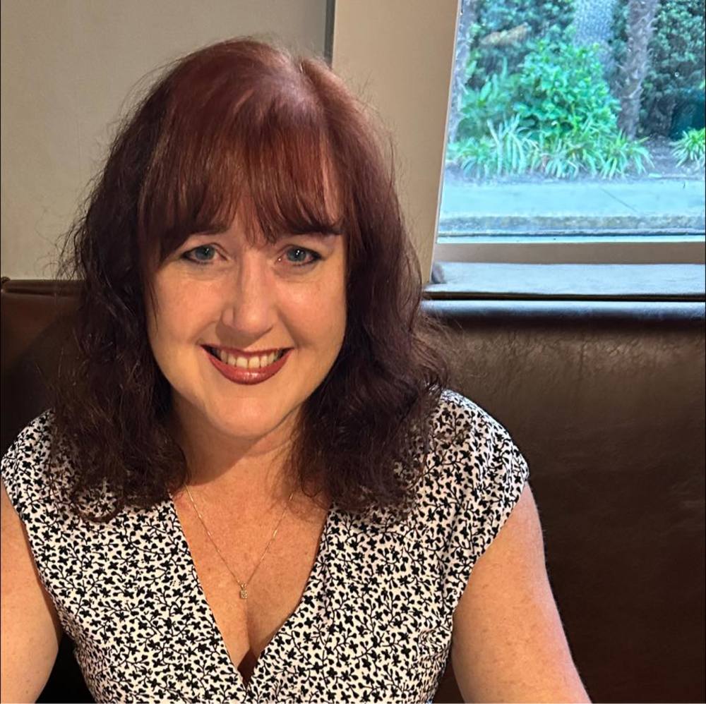 Meet your Posher, Lisa
